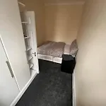 Cosy 1 Bed In Kx