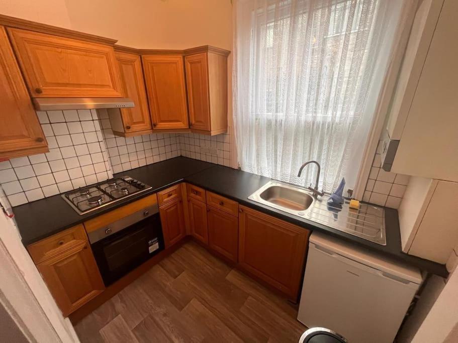 Cosy 1 Bed In Kx Apartment